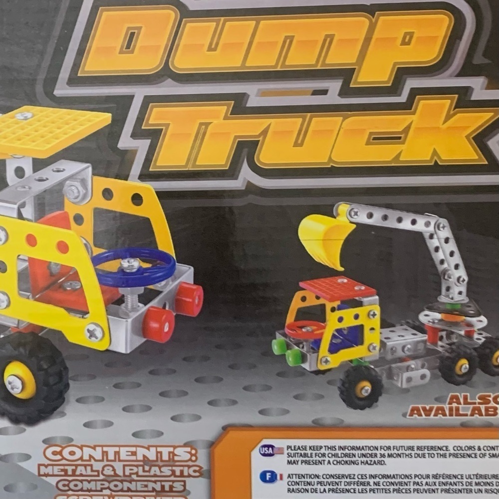 NWT MECH TECH Dump Truck - Picture 2 of 2